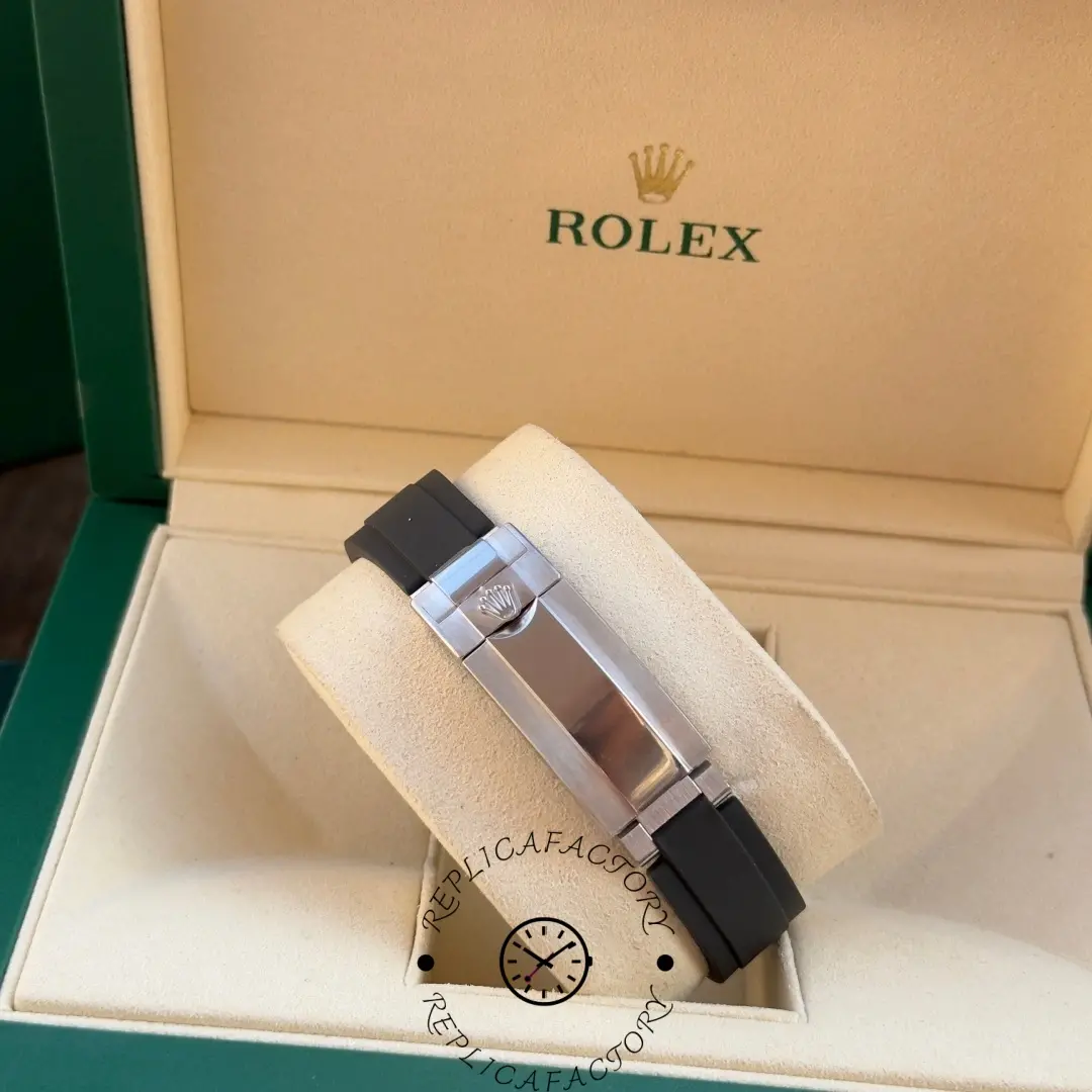 Box set display of Rolex Daytona 126589RBR with watch resting in Rolex presentation box.