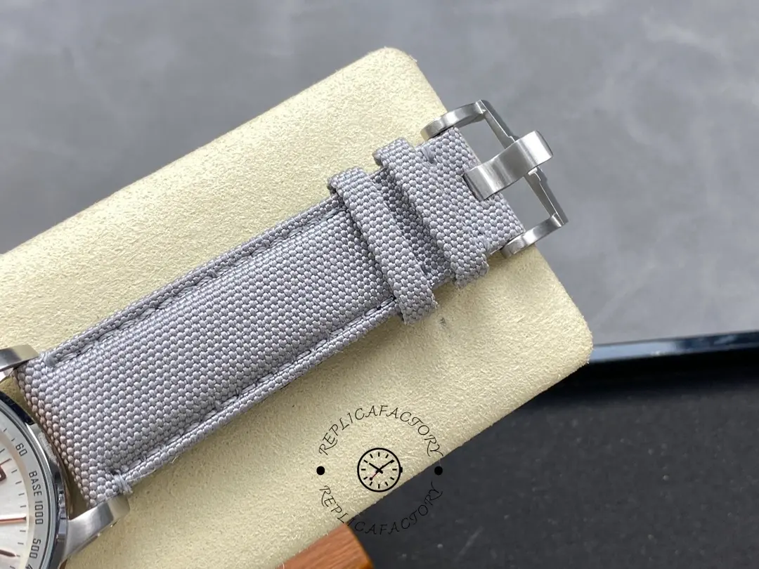 Luxury Replica AP 26393CR.OO.A009CR.01 CODE 11.59 41 Silvered Dial