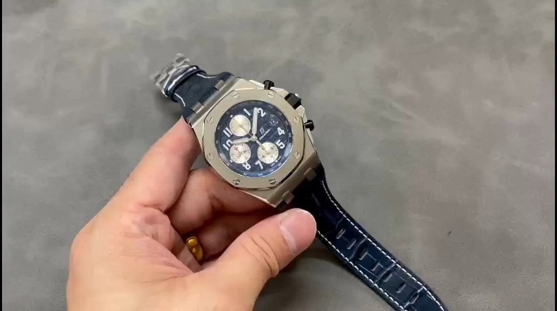 AP 26470ST.OO.A027CA.01 Royal Oak Offshore Replica Navy Leather 42mm Chrono