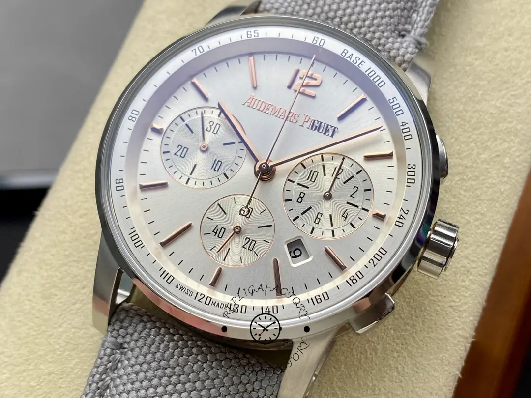 Luxury Replica AP 26393CR.OO.A009CR.01 CODE 11.59 41 Silvered Dial