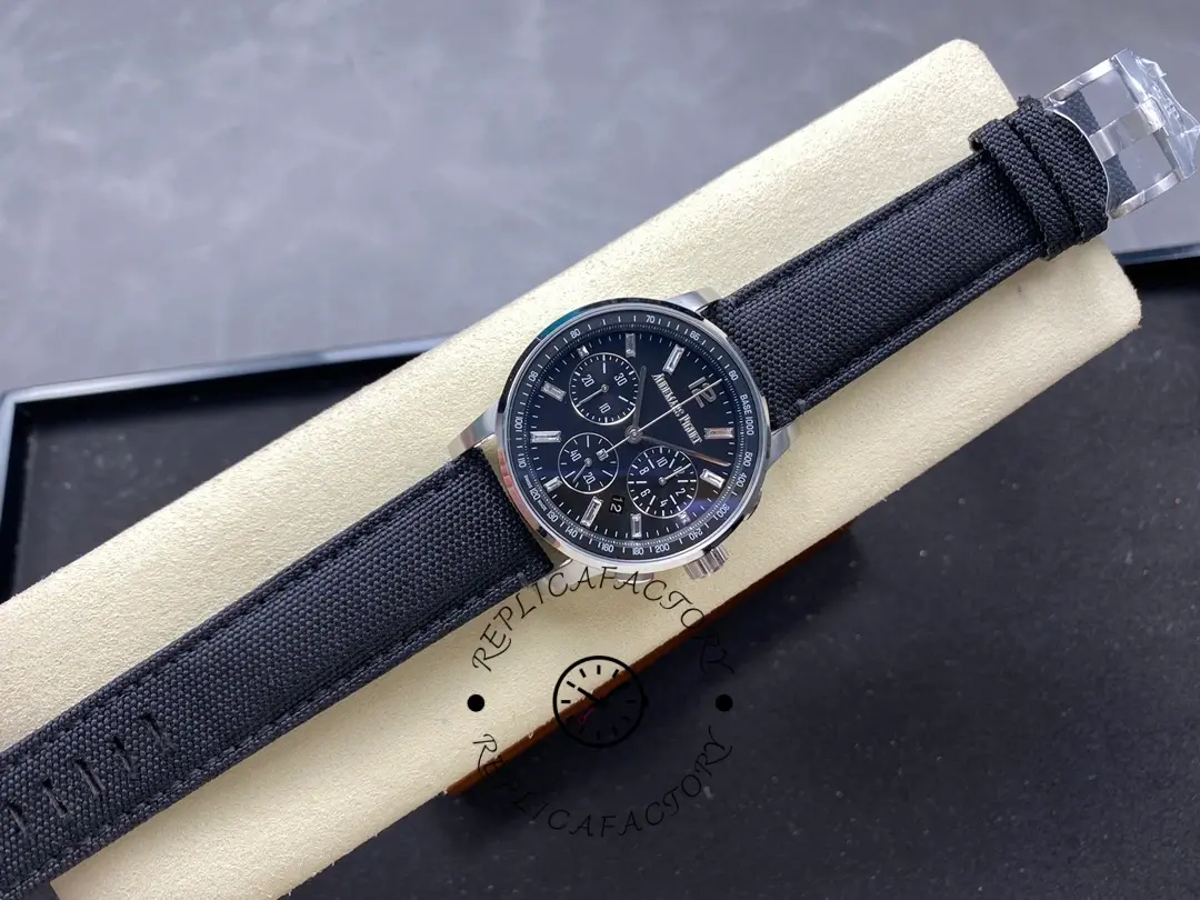 AP CODE 11.59 Automatic 1:1 Clone 26393NB.OO.A002KB.01 Black Dial Men's Watch