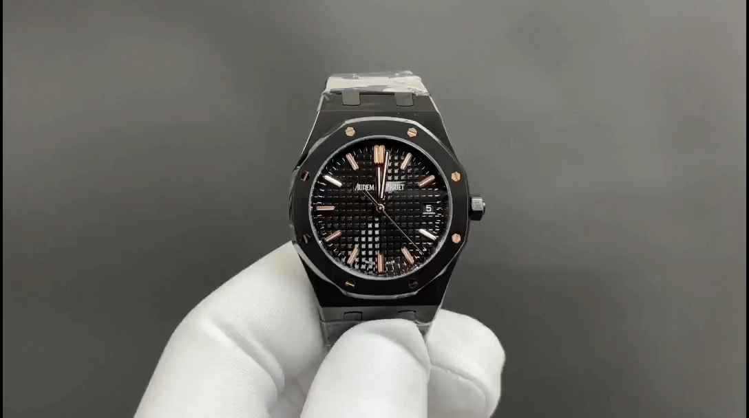 AP Royal Oak 77350CE.OO.1266CE.03.A Selfwinding 34 Replica Black Ceramic Bracelet