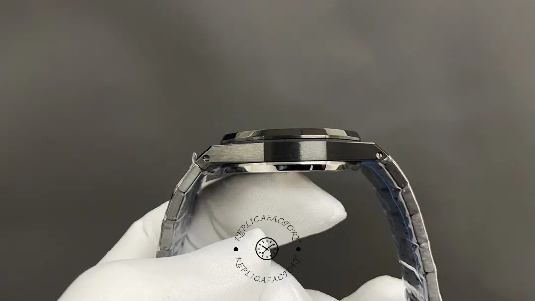 AP Royal Oak 77350CE.OO.1266CE.03.A Selfwinding 34 Replica Black Ceramic Bracelet