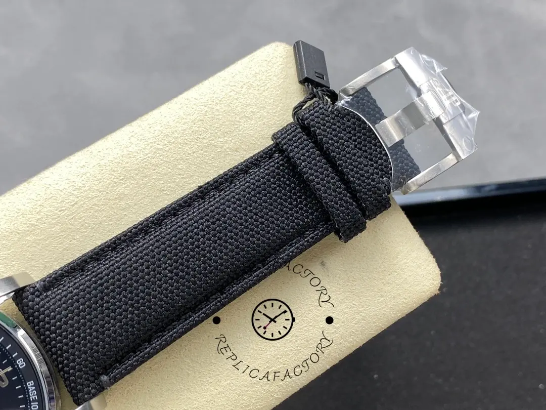 AP CODE 11.59 Automatic 1:1 Clone 26393NB.OO.A002KB.01 Black Dial Men's Watch