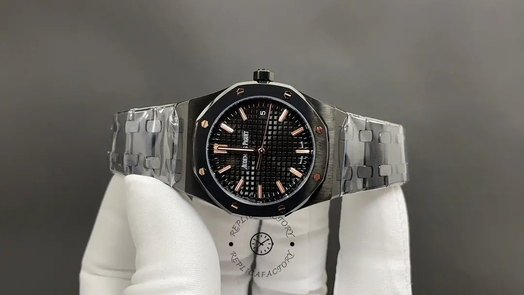 AP Royal Oak 77350CE.OO.1266CE.03.A Selfwinding 34 Replica Black Ceramic Bracelet