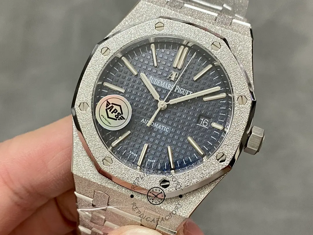 AP Royal Oak Blue Dial 1:1 Clone 15410BC.GG.1224BC.01 41 Frosted White Gold