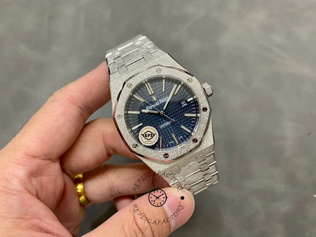 AP Royal Oak Blue Dial 1:1 Clone 15410BC.GG.1224BC.01 41 Frosted White Gold
