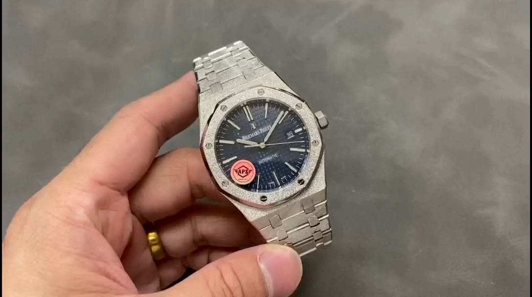 AP Royal Oak Blue Dial 1:1 Clone 15410BC.GG.1224BC.01 41 Frosted White Gold