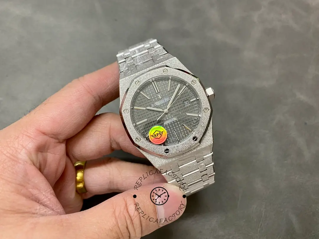AP Royal Oak 1:1 Clone 41 Frosted White Gold 15410BC.GG.1224BC.01 Gray Dial
