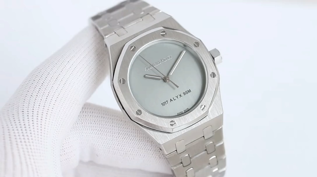 AP Royal Oak 15550PT.OO.1356PT.01 1017 ALYX 9SM Replica 37 White Gold