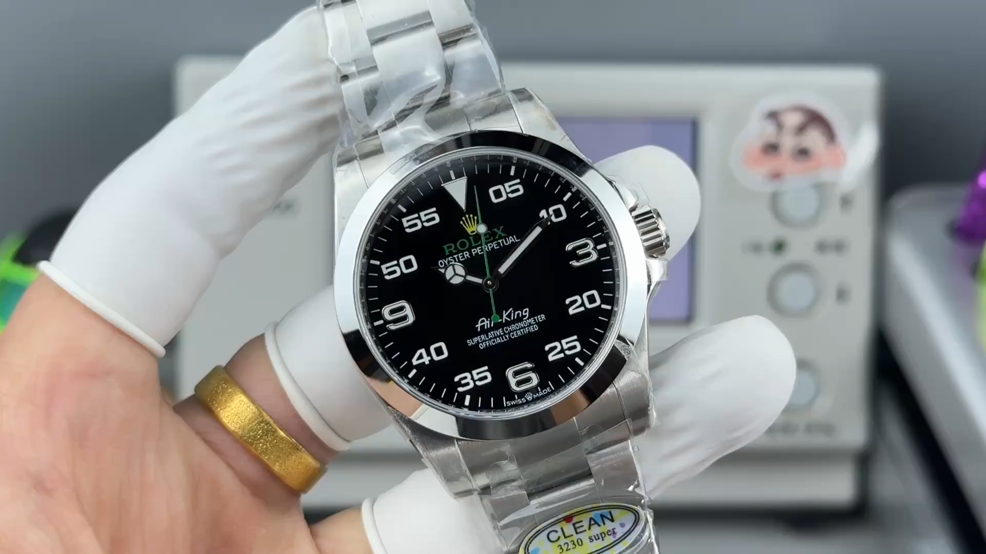 Rolex Air-King 126900 0001, short video preview showing the dial and smooth bezel. - Video