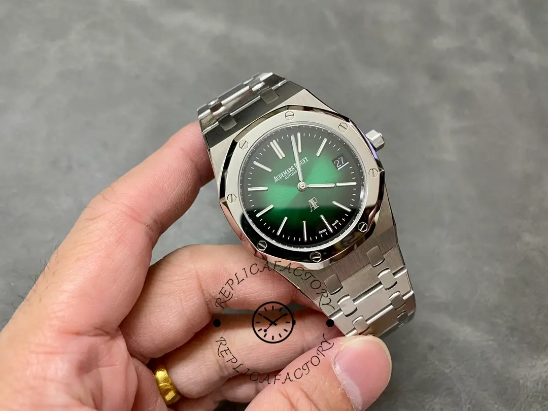 AP Royal Oak Jumbo Extra-Thin 39 15202PT.OO.1240PT.01 Smoked Green 1:1 Clone