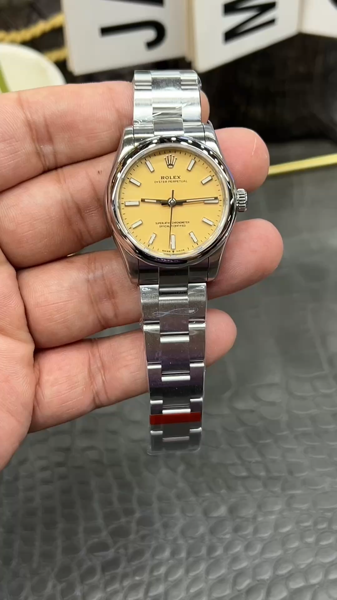 Rolex Oyster Perpetual 31mm 277200 Replica Yellow Dial Watch