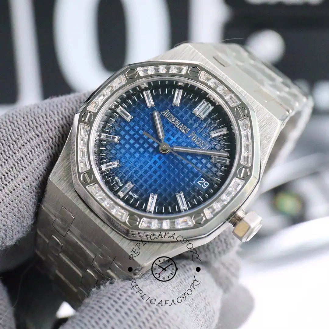 AP 15551BC.ZZ.1356BC.01 Royal Oak 37 Baguette Diamond-Set 1:1 Clone Smoked Blue