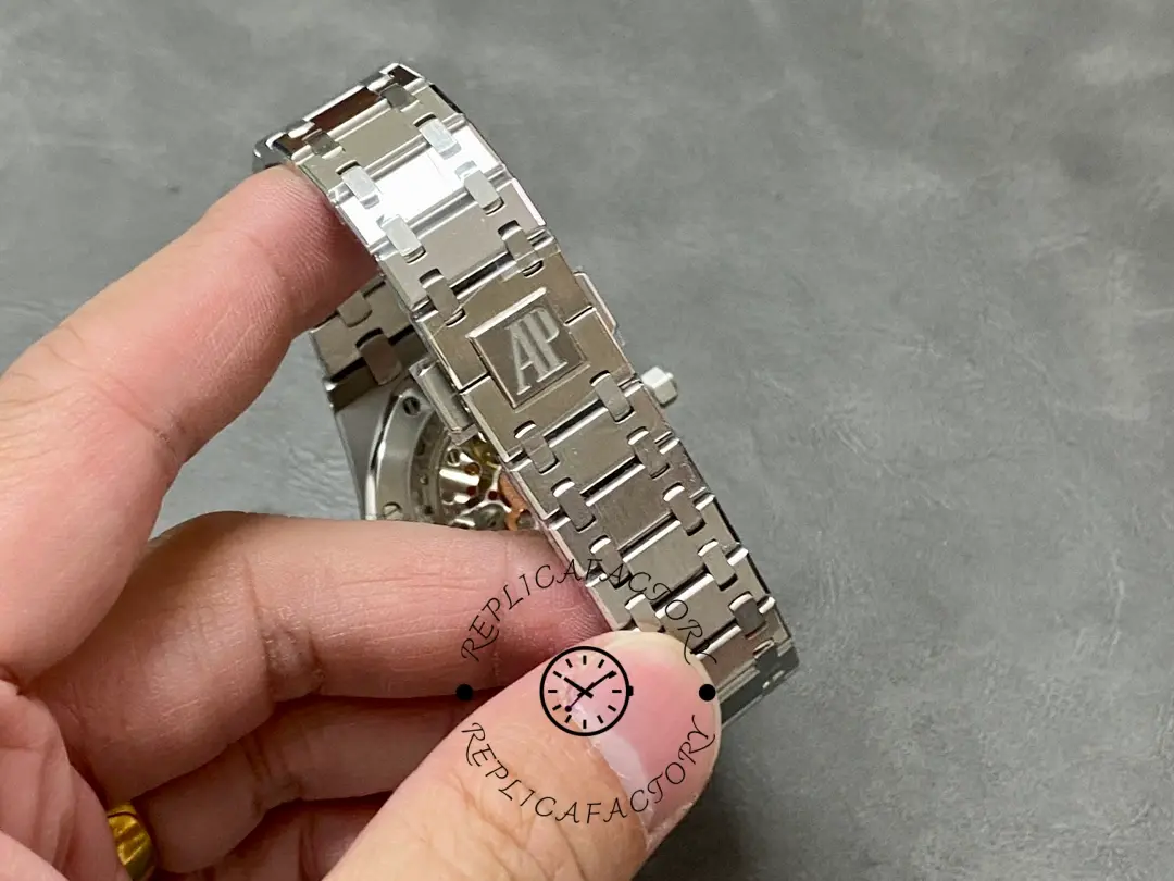 AP Royal Oak Jumbo Extra-Thin 39 15202PT.OO.1240PT.01 Smoked Green 1:1 Clone