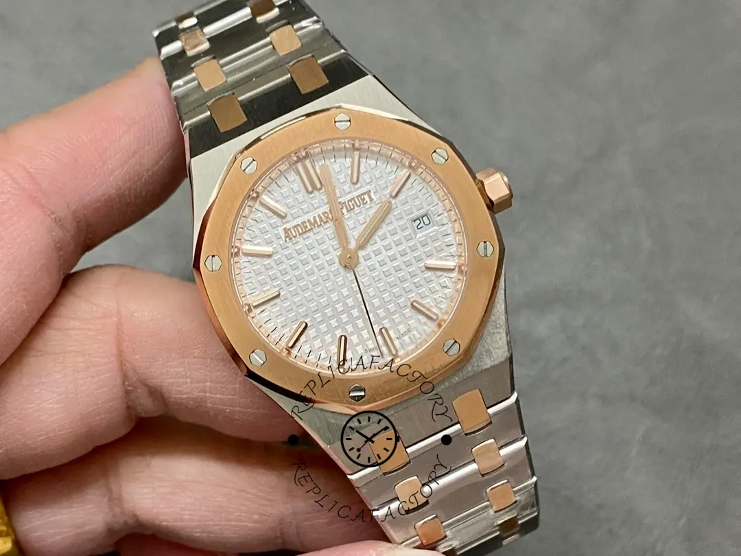 AP Royal Oak 37 Two-Tone 1:1 Clone 15550SR.OO.1356SR.01 Silver Unisex Watch