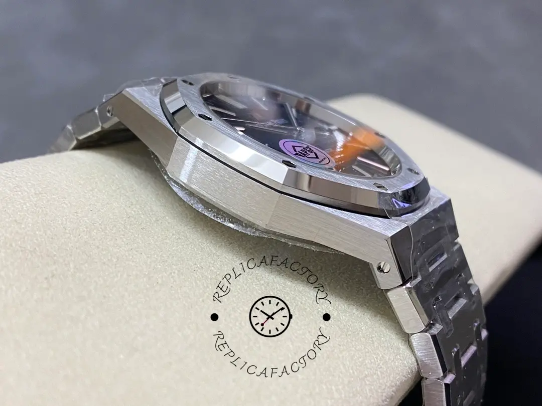 AP Royal Oak Selfwinding 41mm 15400ST.OO.1220ST.03 Blue Dial 1:1 Clone