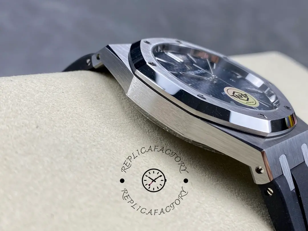 AP Royal Oak 15400ST.OO.1220ST.03 Blue Dial 1:1 Clone Black Rubber Strap