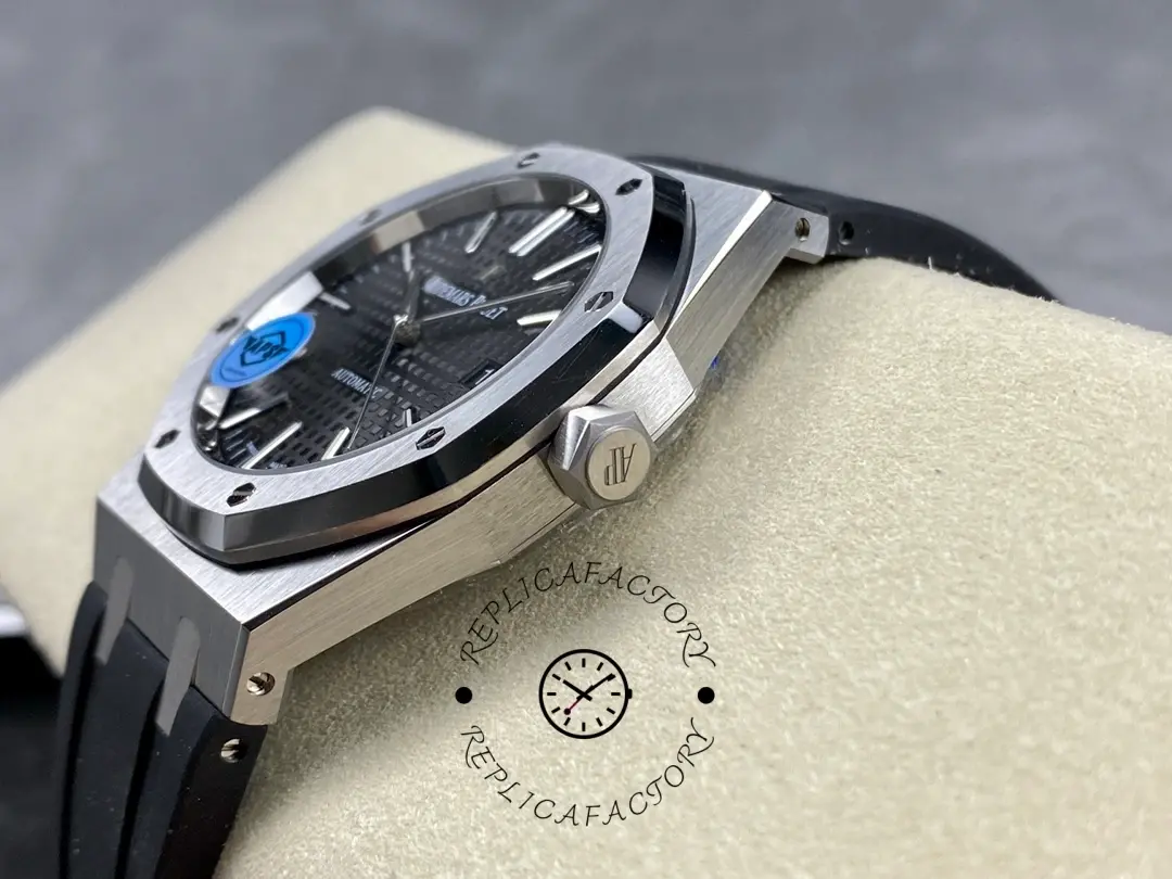 AP Royal Oak Automatic 41 15400ST.OO.1220ST.01 1:1 Clone Black Rubber Strap