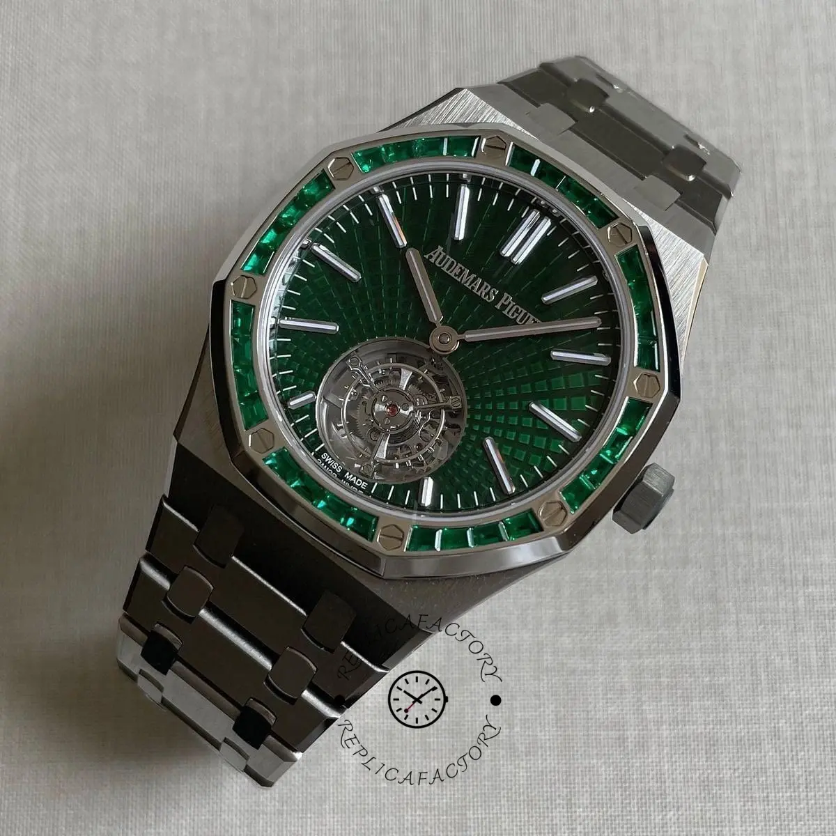 AP Royal Oak Flying Tourbillon 26532IC.EE.1220TI.01 1:1 Clone Titanium Emerald Bezel