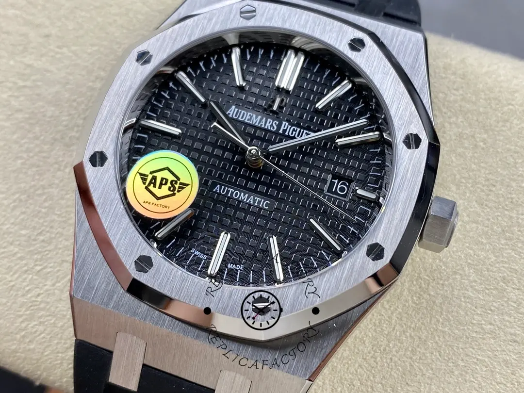 AP Royal Oak Automatic 41 15400ST.OO.1220ST.01 1:1 Clone Black Rubber Strap