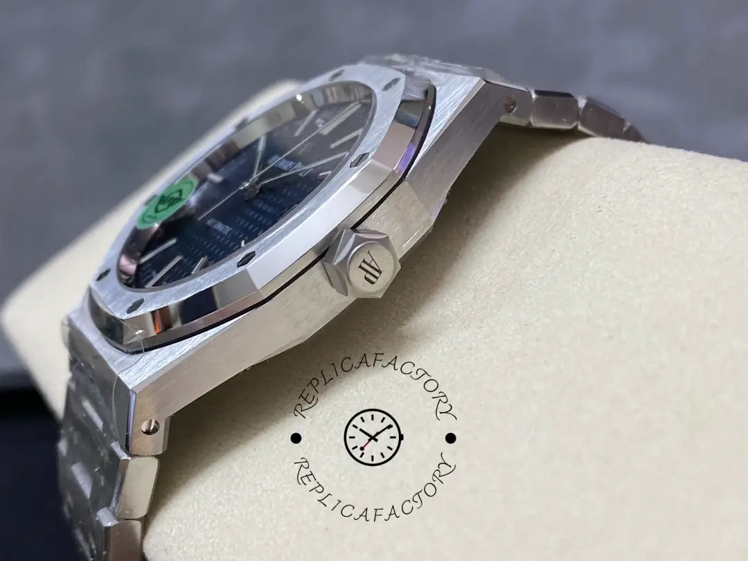 AP Royal Oak Selfwinding 41mm 15400ST.OO.1220ST.03 Blue Dial 1:1 Clone