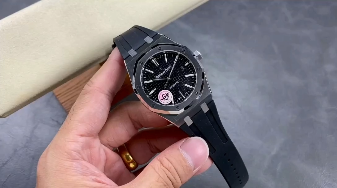 AP Royal Oak Automatic 41 15400ST.OO.1220ST.01 1:1 Clone Black Rubber Strap
