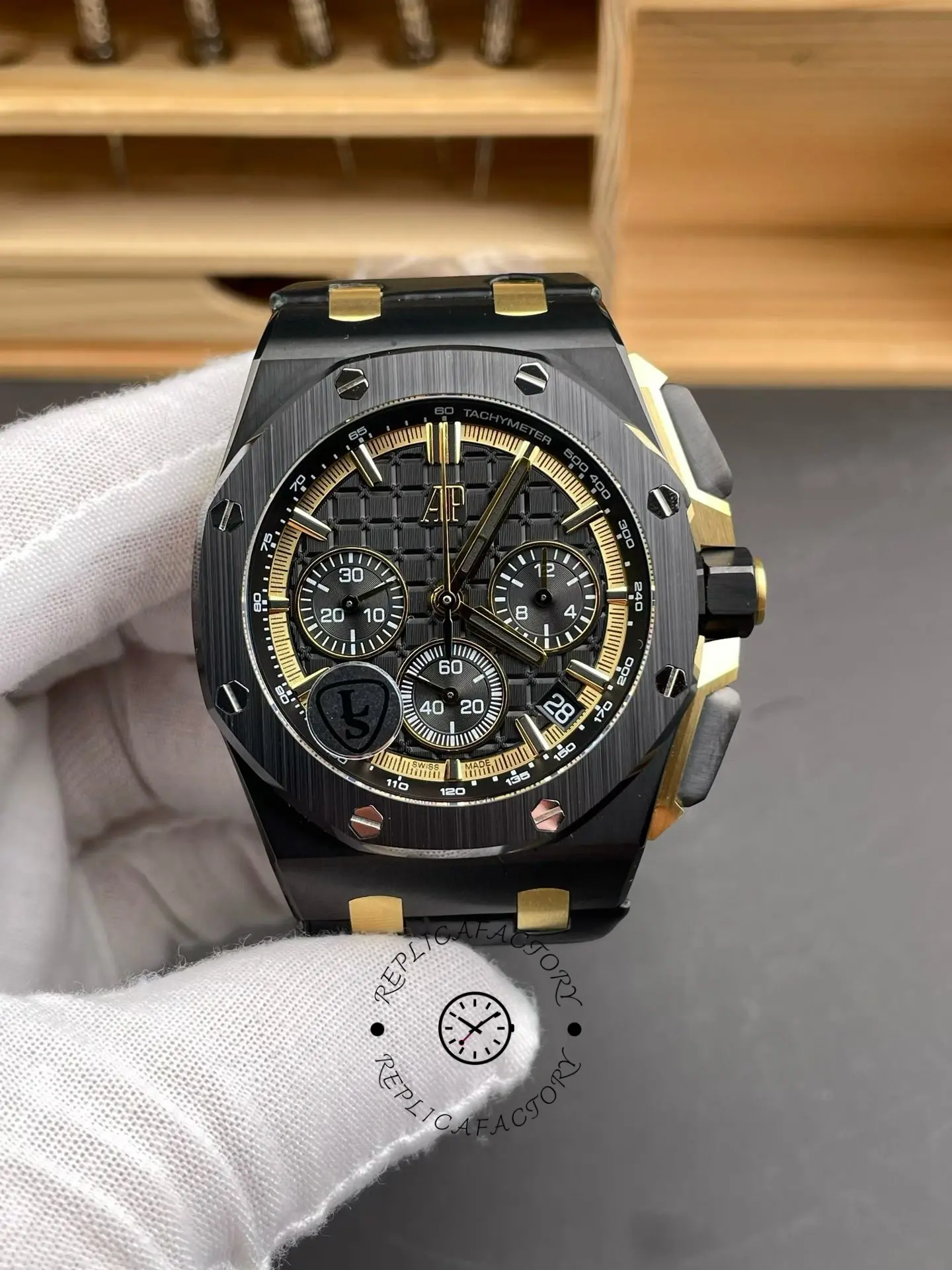 Replica AP Royal Oak Offshore Chronograph 26420CE.OO.A127CR.01 Leather Strap 43mm
