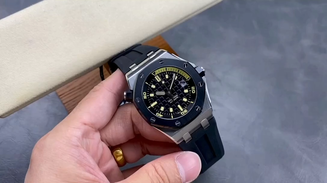 AP 15720CN.OO.A002CA.01 1:1 Clone Royal Oak Offshore Diver 42MM Black Ceramic