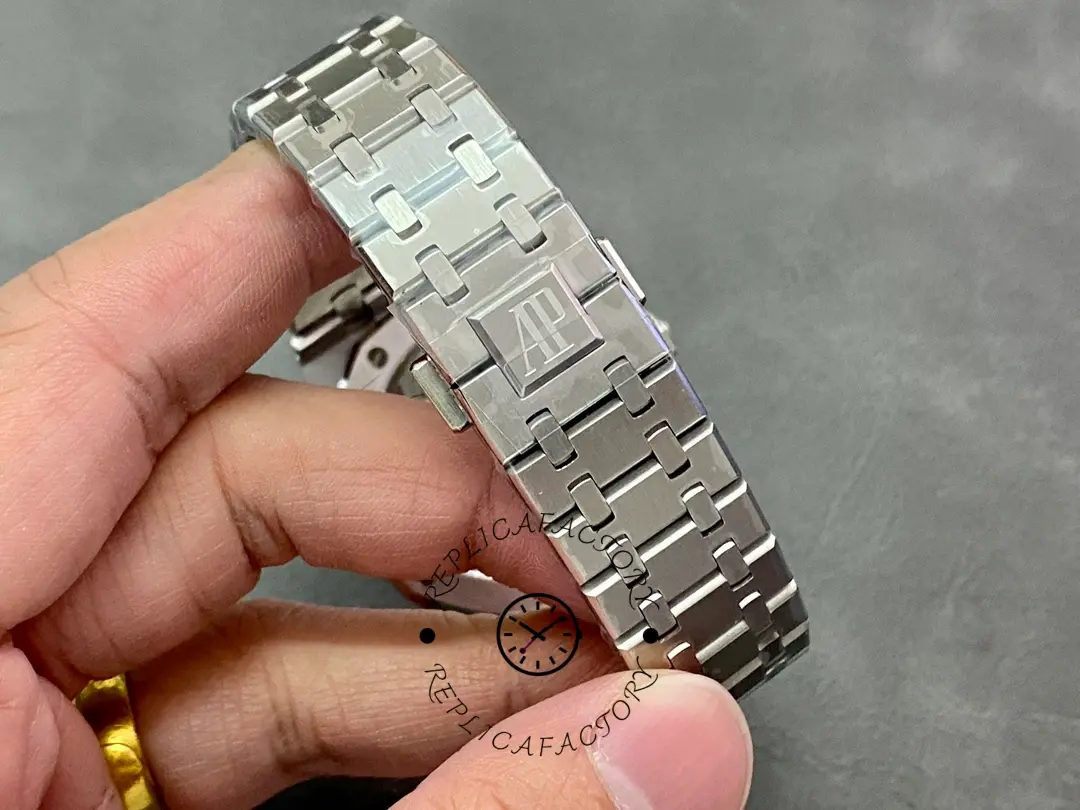 AP Royal Oak Tourbillon Extra-Thin 26510ST.OO.1220ST.01 Blue Dial 1:1 Clone