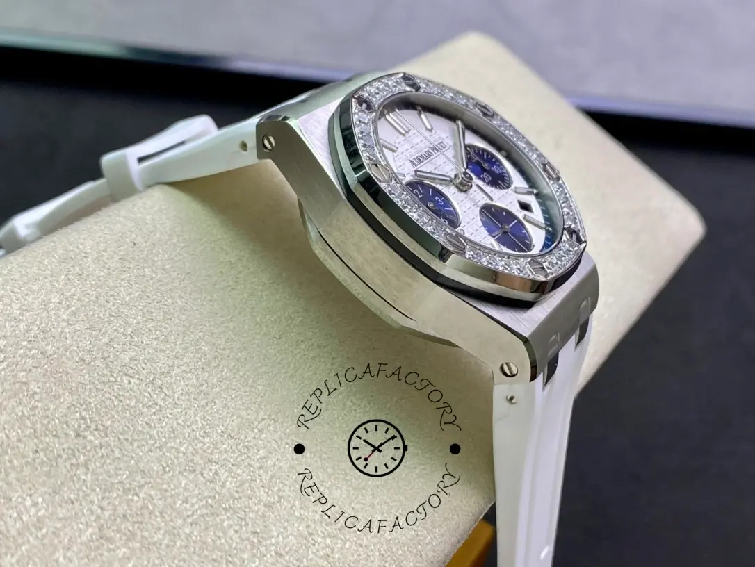 AP 26231ST.ZZ.D010CA.01 Replica Royal Oak Offshore Chronograph 37 Rubber Strap