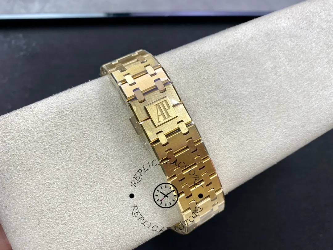 AP Royal Oak 26320BA.OO.1220BA.02 Chronograph Yellow Gold 1:1 Clone Blue Dial