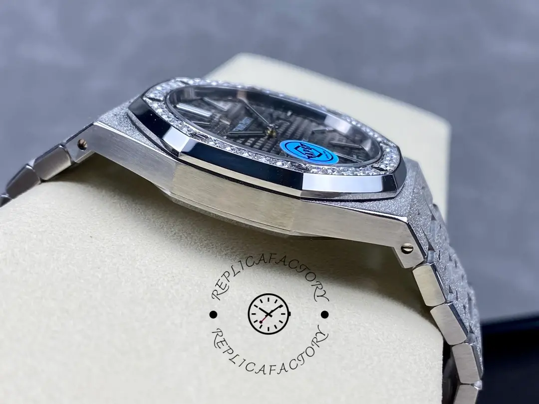 AP Royal Oak 15451ST.ZZ.1256ST.02 Frosted Diamond-Set Replica Grey Dial