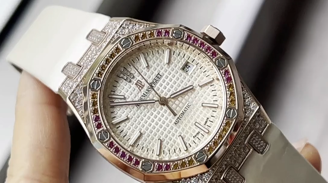 AP 15452OR.ZY.D038VE.01 Replica Royal Oak Rainbow Gemset 37 Beige Dial