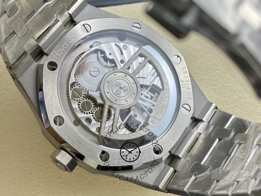 AP Replica Royal Oak Flying Tourbillon Titanium 26534TI.OO.1220TI.01 Green Dial