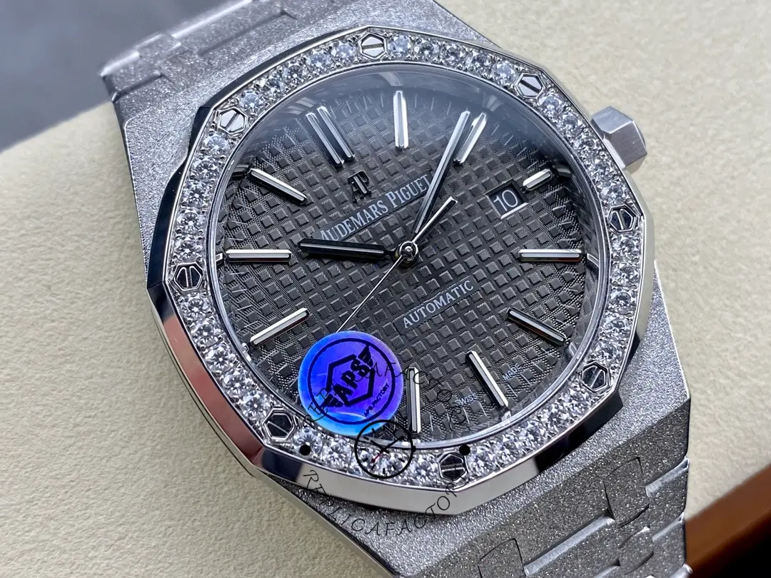 AP Royal Oak 15451ST.ZZ.1256ST.02 Frosted Diamond-Set Replica Grey Dial