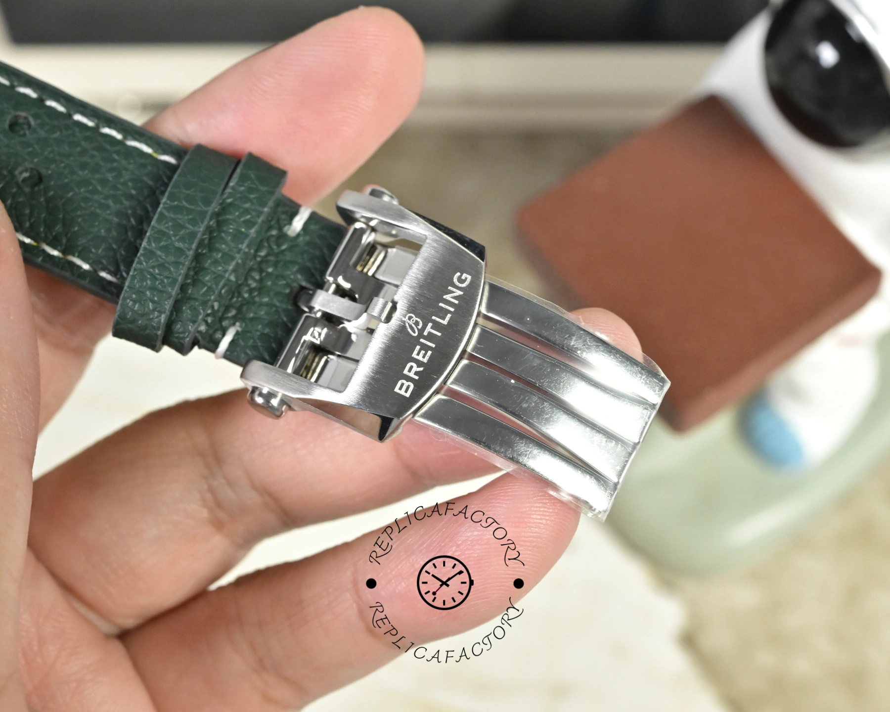 Breitling Top Time B01 Racing Green Dial AB01771A1L1X1 Replica 38mm Leather Watch