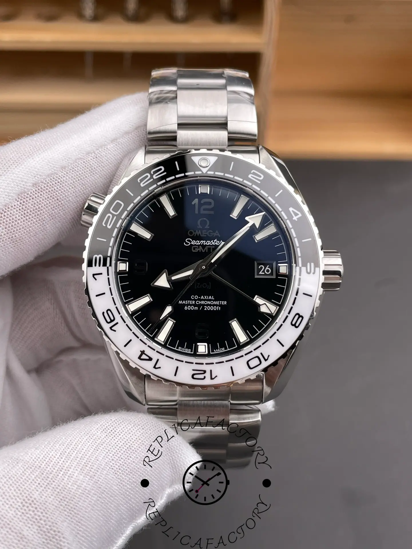 1:1 Clone Omega Seamaster Planet Ocean 215.30.44.22.01.001