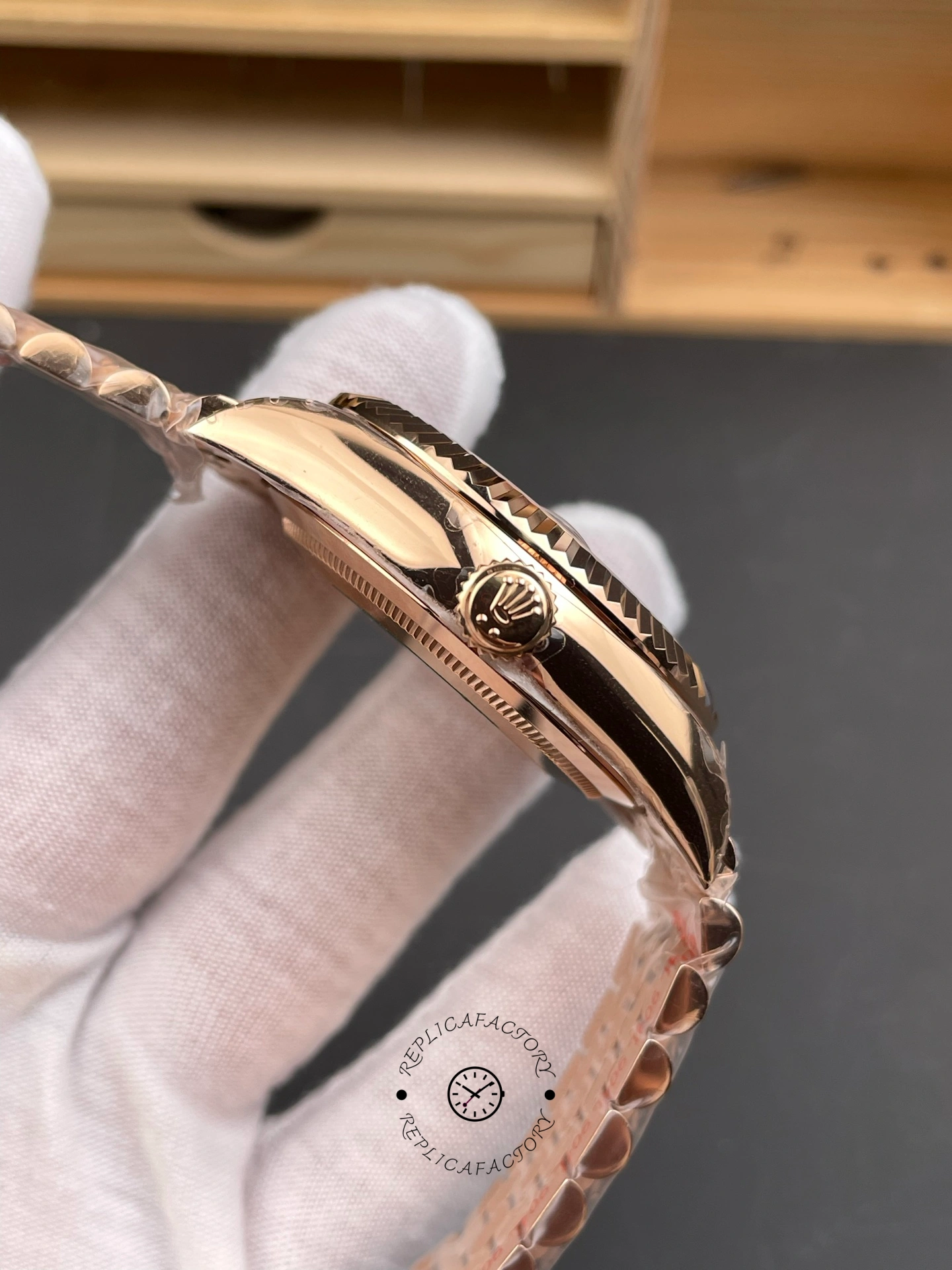 Rolex Sky Dweller 42 Everose Gold Chocolate Dial m336935 0006