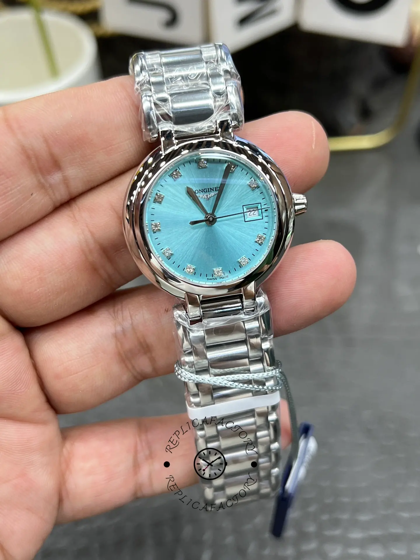 Longines PrimaLuna L8.122.4.90.6 1:1 Clone 30mm Quartz Blue Diamond Dial