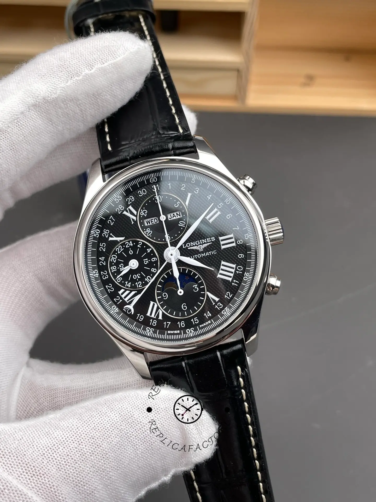 1:1 Clone Longines L2.673.4.51.7 Master Collection Chronograph 42mm Men's Watch