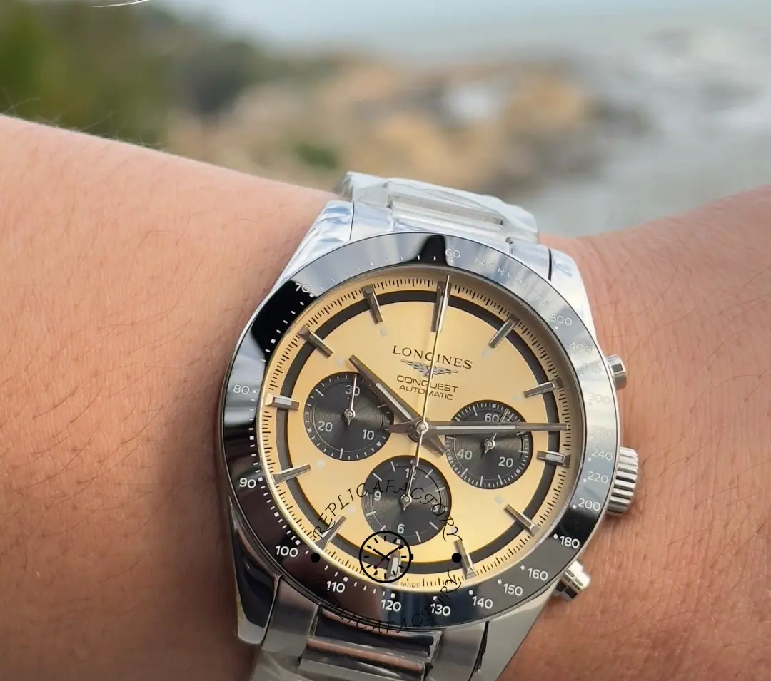Longines Conquest Replica L3.835.4.32.6 Panda Dial Automatic Chrono
