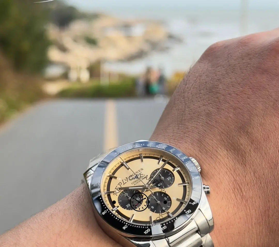 Longines Conquest Replica L3.835.4.32.6 Panda Dial Automatic Chrono