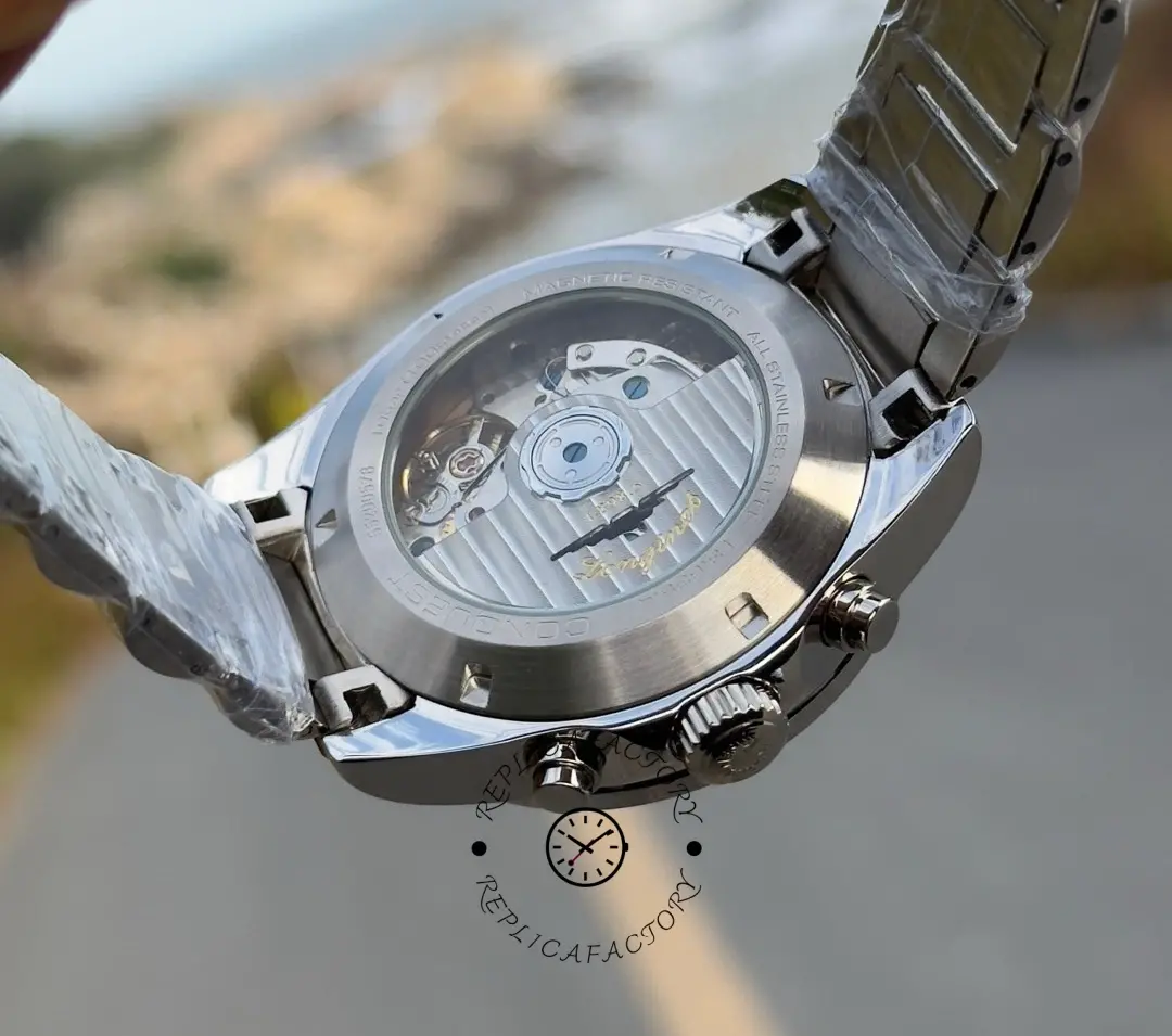 Longines Conquest Replica L3.835.4.32.6 Panda Dial Automatic Chrono