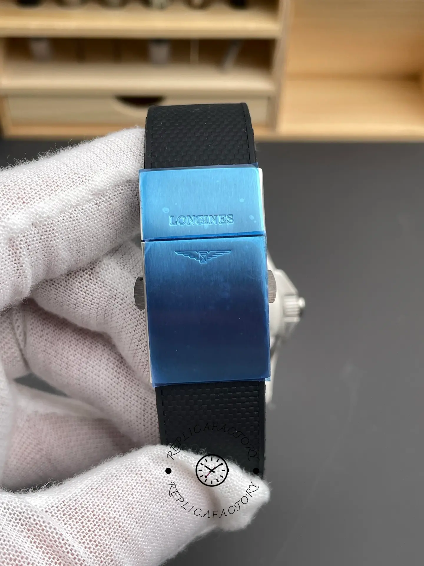 Longines HydroConquest 43mm Rubber Strap Replica L3.782.4.56.9 Black Dial