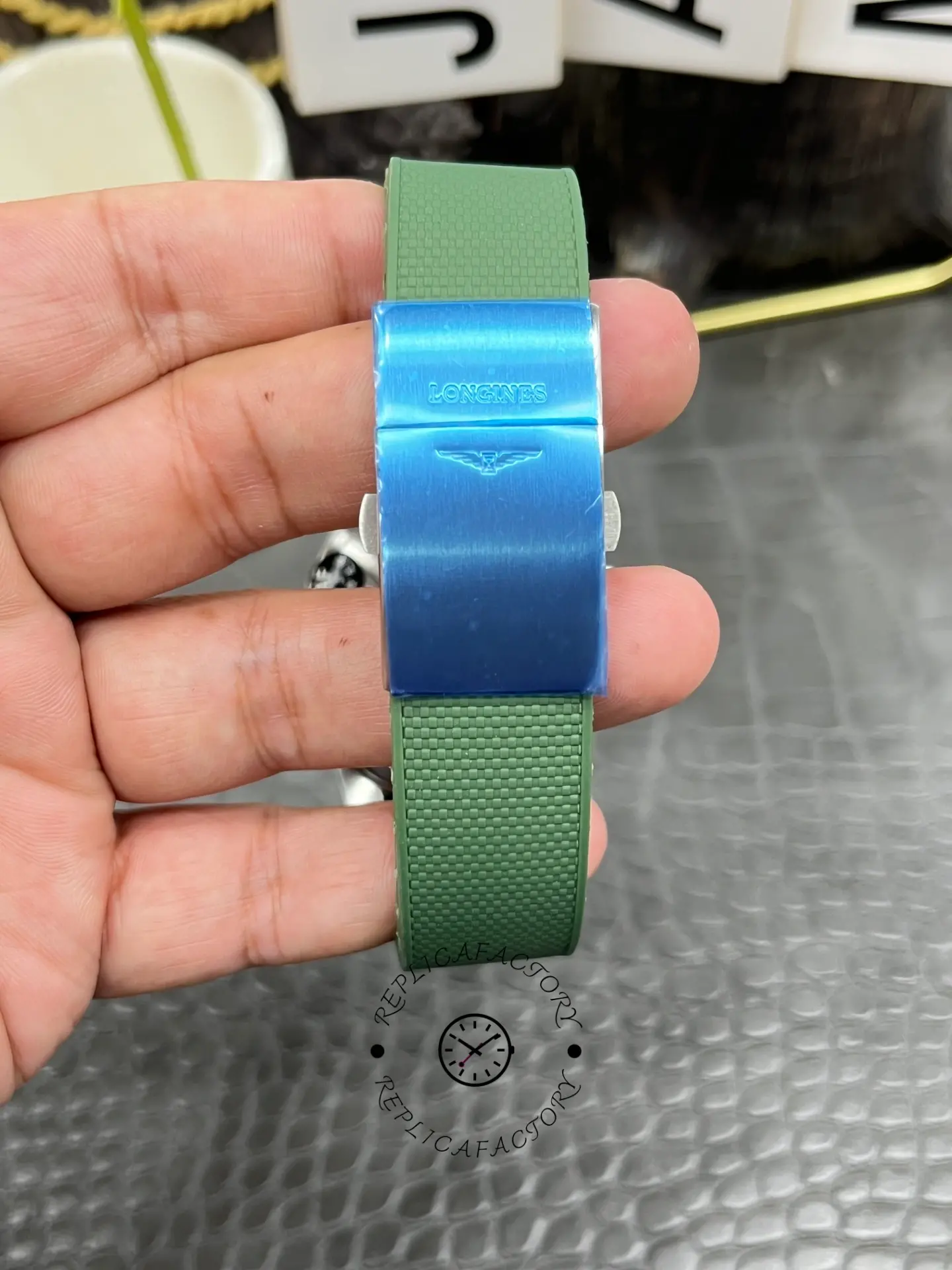 Best Longines HydroConquest Replica L3.782.4.06.9 43mm Green Ceramic