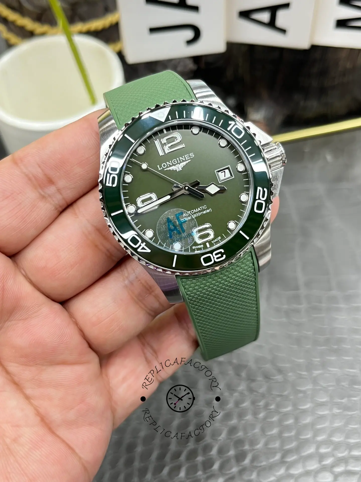 Best Longines HydroConquest Replica L3.782.4.06.9 43mm Green Ceramic