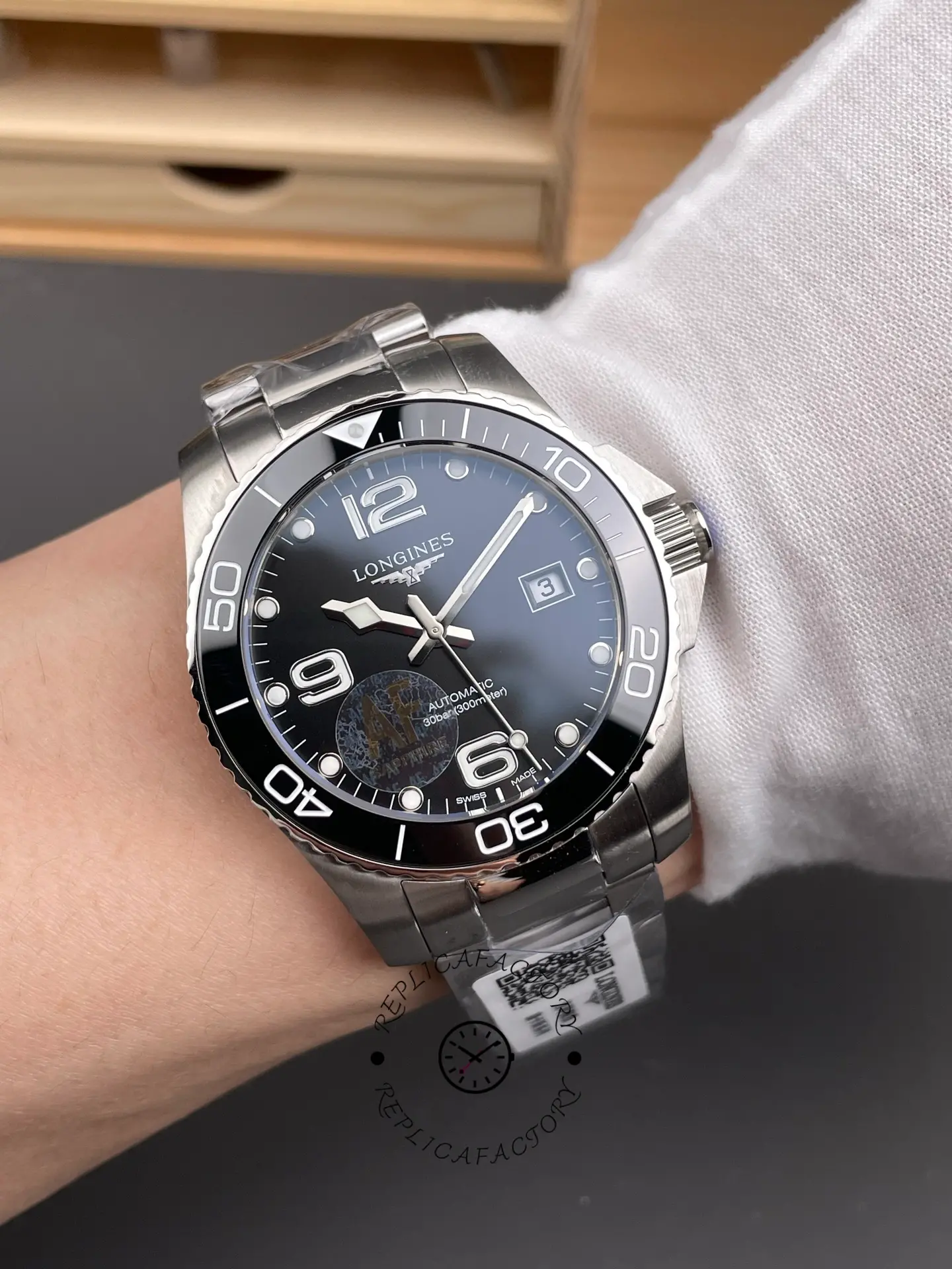Replica Longines L3.781.4.56.6 HydroConquest Black Bezel Automatic Steel