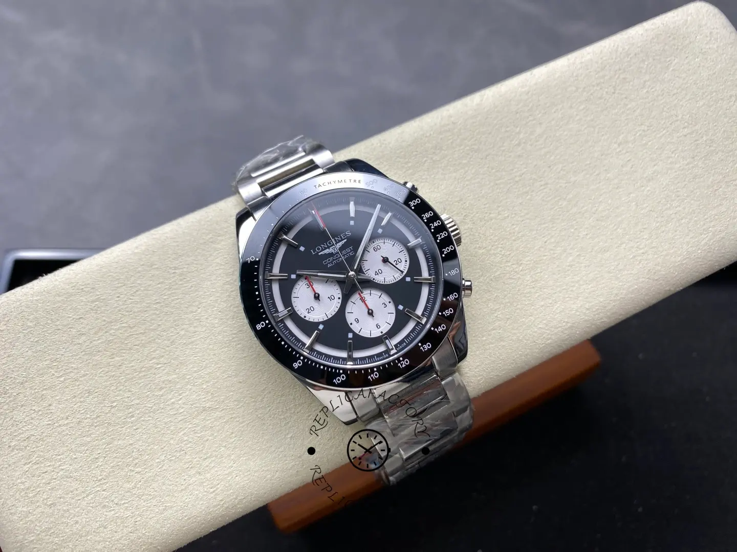 Longines Conquest L3.835.4.52.6 Chronograph 42 Black Dial 1:1 Clone