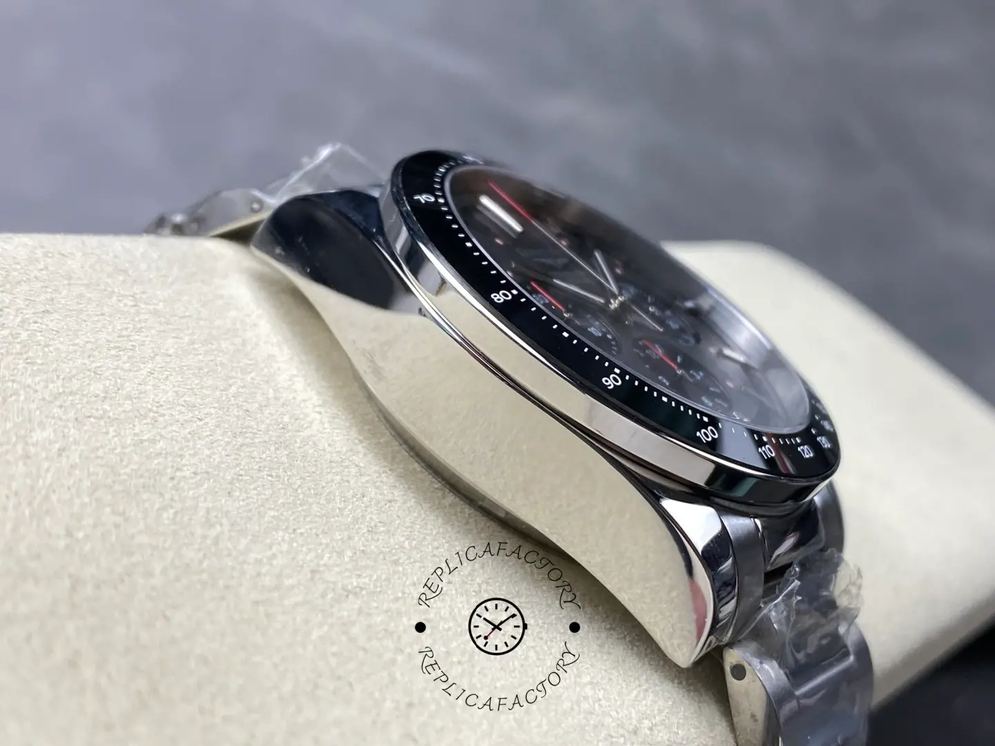 Longines Conquest 1:1 Clone Ski Edition Ceramic L3.836.4.52.9 Grey 42 Chronograph